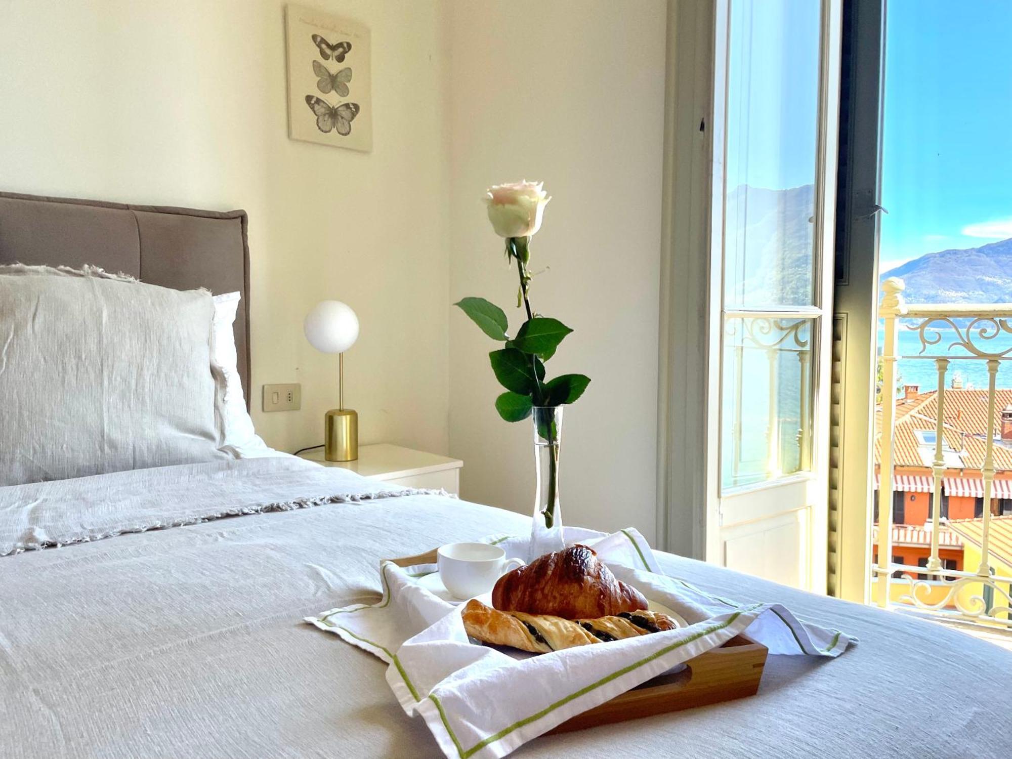 Residenza Victoria Apartment Menaggio Bagian luar foto